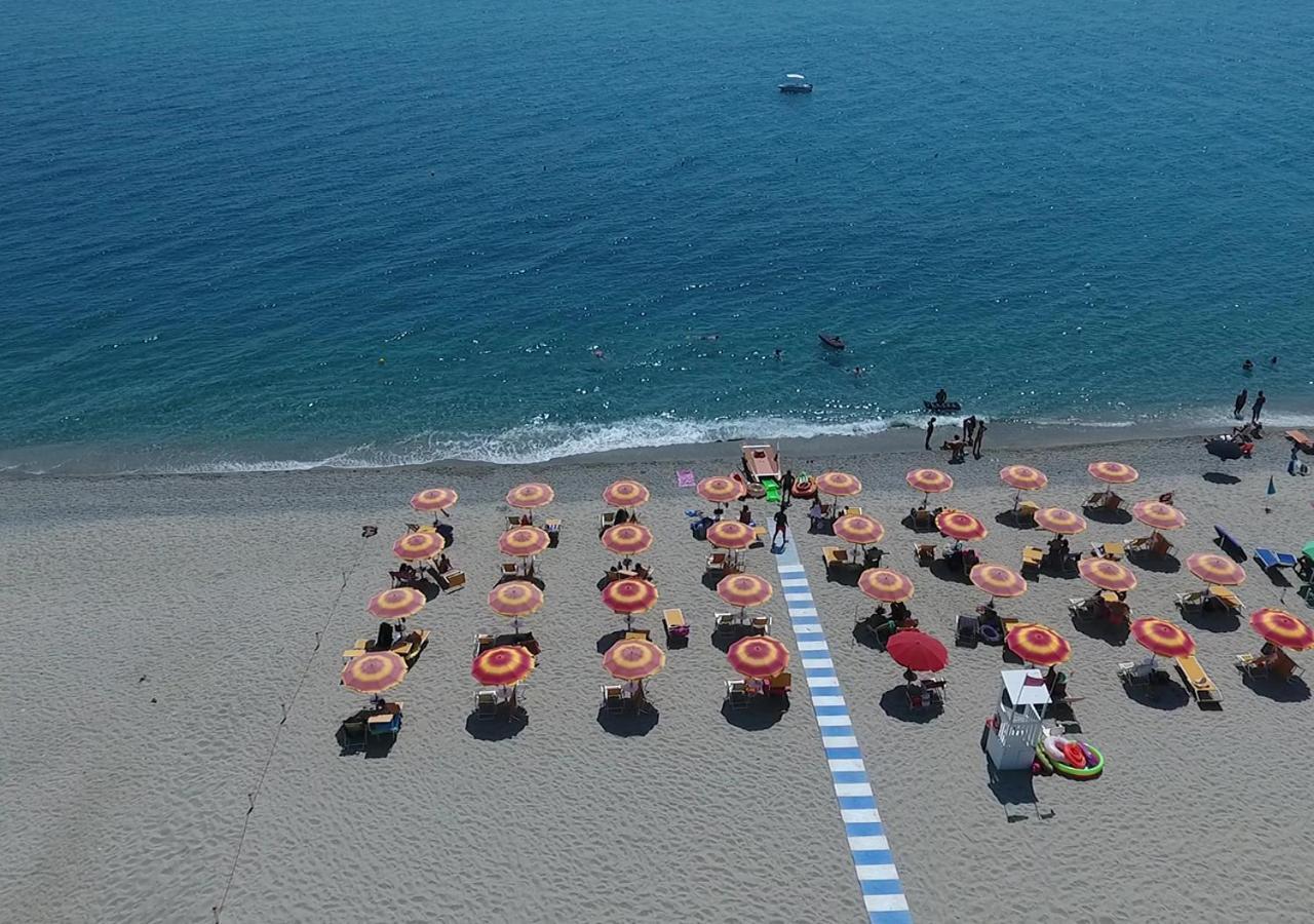 Hotel Federica ริอาเชมารินา ภายนอก รูปภาพ