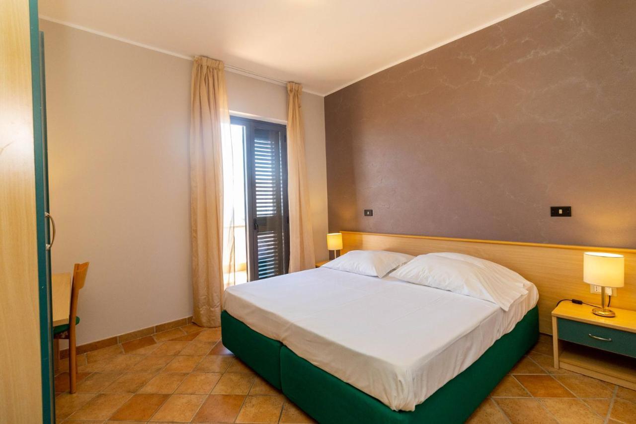 Hotel Federica ริอาเชมารินา ภายนอก รูปภาพ