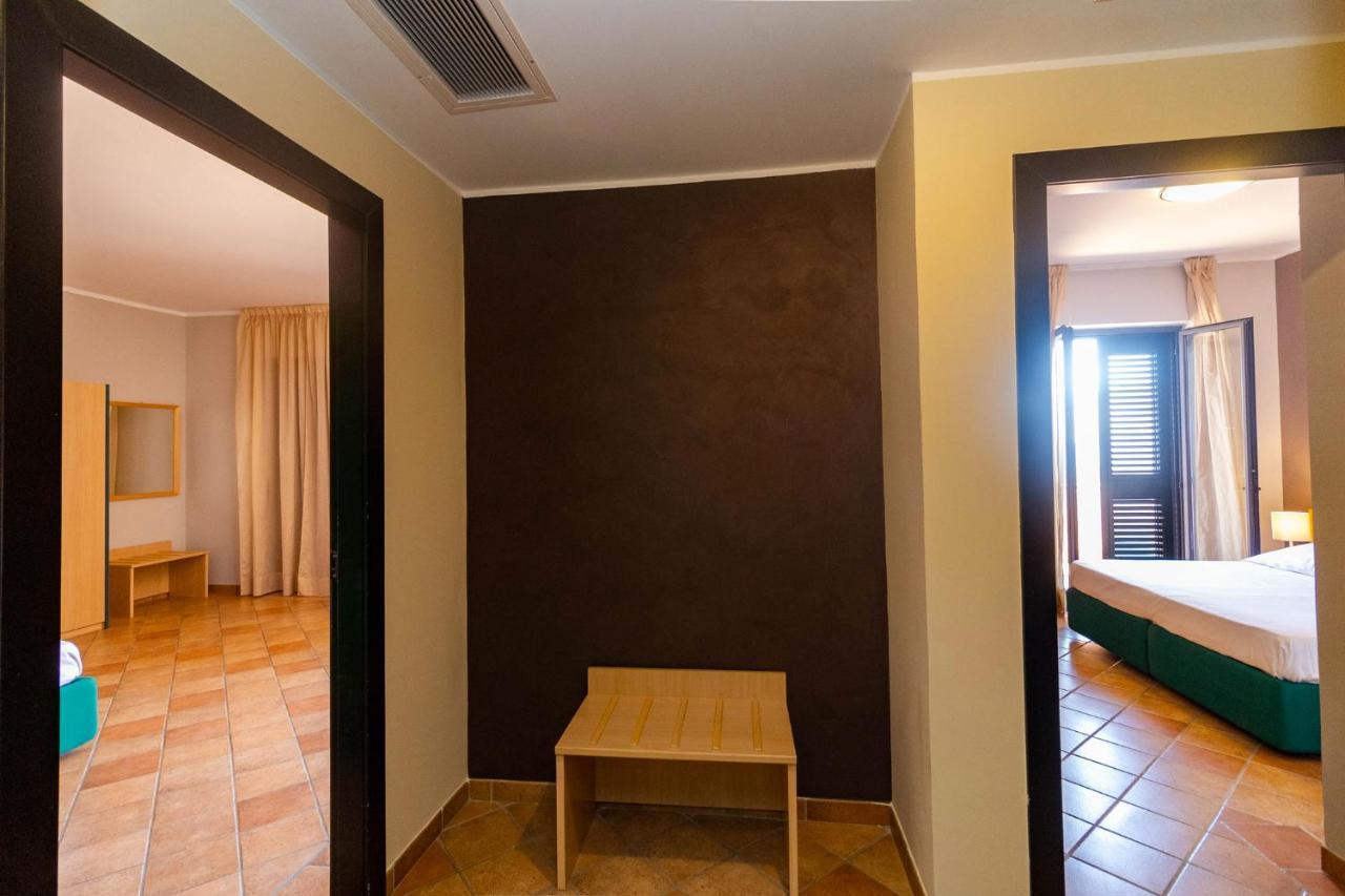 Hotel Federica ริอาเชมารินา ภายนอก รูปภาพ